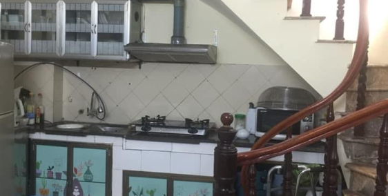 Nhỏ xinh, ngõ đẹp, cách phố Khâm Thiên, Đống Đa chỉ 30m, 22m X 5T 	Mặt tiền 5m G