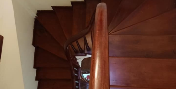 Bán Gấp nhà Võ Thị Sáu 32m2 x 5T, ngõ ba gác, KD online, giá 2.35 tỷ