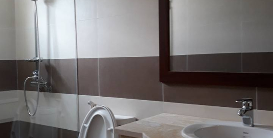 Bán nhà mới Lương Khánh Thiện 5 tầng ô tô kinh doanh đi bộ ra phố.