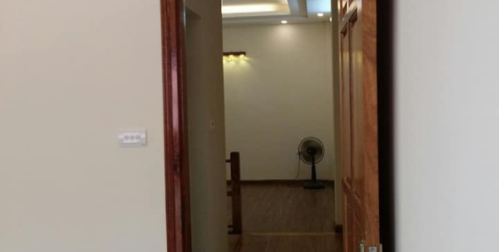 SỐC !!! Rẻ quá, Bán nhà Nguyễn Chính, Ô tô, KD, View Sông, 45m2, 4.15 tỷ.