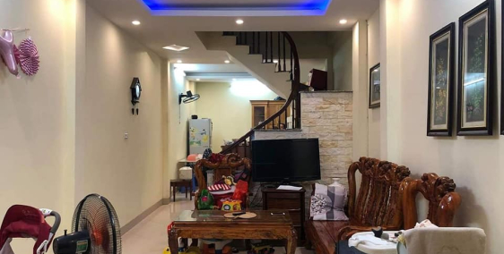 Bán nhà Đại Từ, Hoàng Mai, 42m x 4T, ngõ gần 3m, an sinh tốt, 2.7 tỷ.