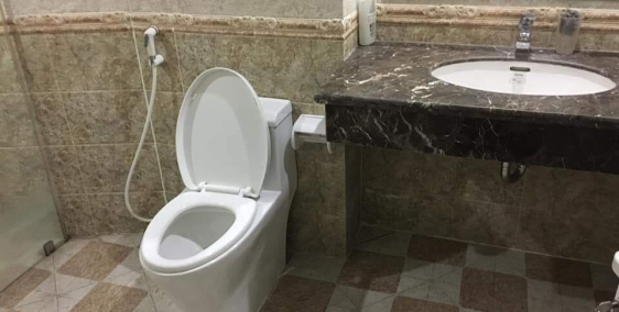 Bán nhà ngõ 138 Mễ Trì Thượng 2.8 tỷ, 32mx5T, mới đẹp