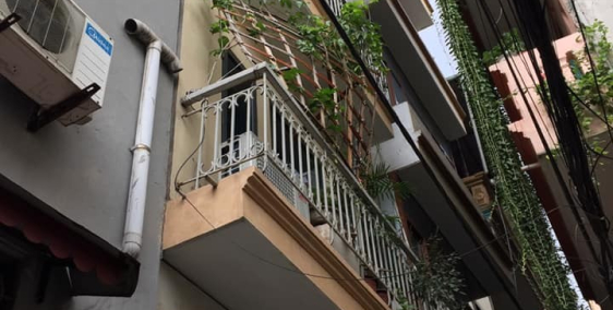 Bán nhà Mai Động, Hoàng Mai, 42m2 x 4T, lô góc, 2.8 tỷ. LH: 0888843993.