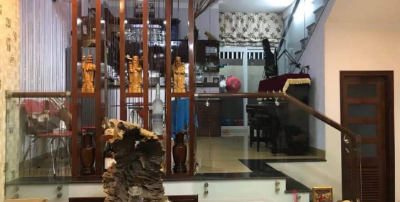 Nhà 3 tầng cực đẹp kiệt ô tô Nguyễn Sinh Cung