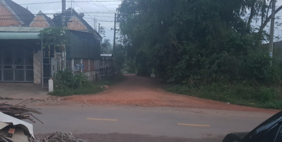 bán nhà đường cây gỏ củ chi DT: 392,4M2.