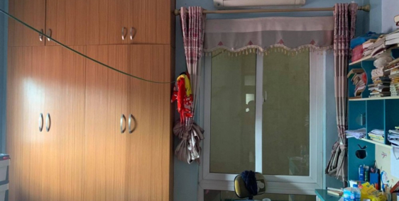 Cần Bán Rất Gấp Nhà Quận Long Biên, DT 53m, Đường Ô TÔ, 3.2 tỷ