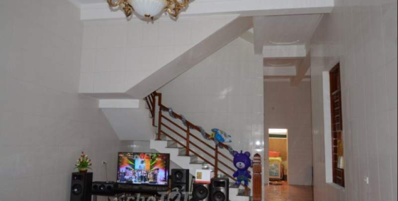 BÁN GẤP NHÀ GÓC 2 MẶT TIỀN 10m x22m gần KHU ĐÔ THỊ GREEN PARK