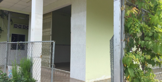 Cất nhà kẹt tiền cần bán gấp nhà ở gần cầu Sấu, Dương Tơ, Pq