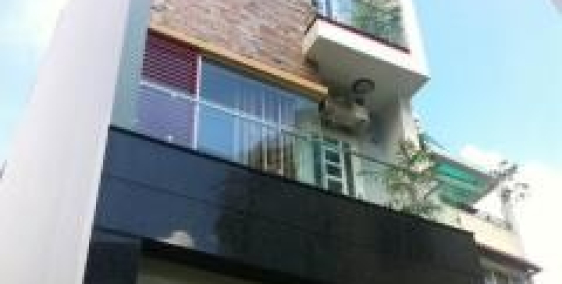 Bán nhà HXH 284 Lý Thường Kiệt, p14, Quận 10 (4x16m) 2 lầu, gía bán: 14,6 tỷ TL.