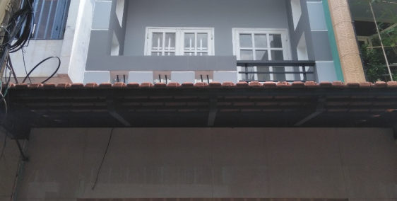 Bán gấp nhà hẻm chợ 5m, Tân Phước, P 6, Q 11, 3,1x10m, trệt, 2L, ST, giá 4.2 TỶ