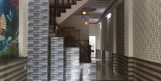 Cần tiền bán gấp căn nhà còn mới khu Hiệp Thành, giá1,3 tỷ. DT 60m2, SHR.