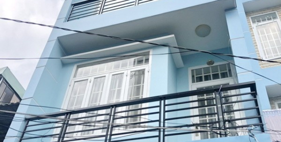 Bán gấp nhà 2 lầu đẹp hẻm 183A Tôn Thất Thuyết quận 4.