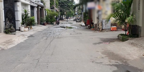 Bán nhà cấp 4 mặt tiền hẻm 4m 77 Chuyên Dùng 9 quận 7.