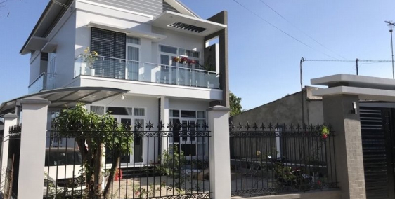 Vỡ nợ ngân hang, Nhượng lại nhà Dương Bá Trạc,135m, giá 989 triệu. Lh:0778723711