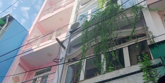 Chính chủ bán nhà 4 tấm,  4PN, vừa ở vừa kinh doanh quận Phú Nhuận.