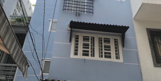 Bán nhà nguyễn thượng hiền p5 quận phú nhuận. DTSD: 84,34m2 -1 trệt 3 lầu 1 sân