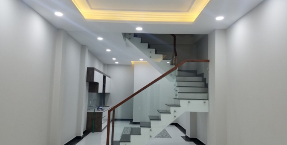 Nhà mới 1T2L đường số 12 trường thọ,thủ đức,56m2 - giá 4.6 tỷ.