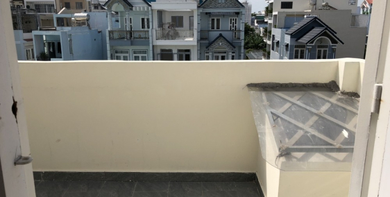 Bán nhà 2 lầu 1 trệt sổ riêng ngay trung tâm TP. Tân An thiết kế cực đẹp