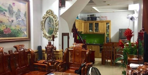 Chính chủ bán nhà phố Cự Lộc, nhà mới 5 tầng, cách phố 20m, DT 35m2