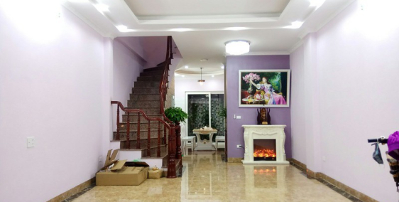 Chung cư 275 Nguyễn Trãi chỉ 3,4 tỷ, DT 133m2. mới đẹp, ở luôn