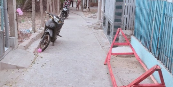 Bán đất tặng thêm nhà - Nằm ngay hẻm Phan Bội Châu - Phan rí cửa