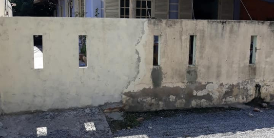 bán nhanh nhà gốc 2 mặt tiền cách đường 15m