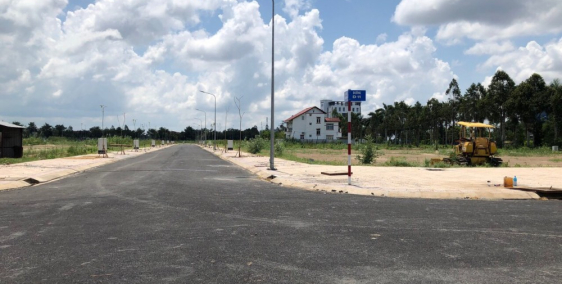 Vị Trí Đắc Địa, Toạ Lạc Ngay Trung Tâm TP Vị Thanh,Sổ Hồng Cầm Tay.