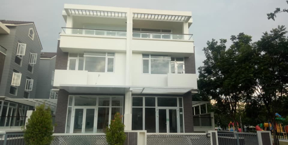 Biệt thự Jamona Golden Silk Quận 7, full nội thất. Giá siêu rẻ 30 triệu/tháng