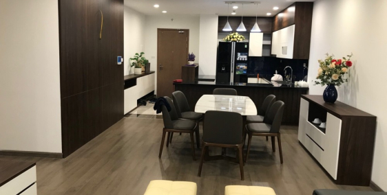 CHO THUÊ CĂN HỘ CHUNG CƯ CAO CẤP DISCOVERY,GIÁ RẺ,ĐỒ ĐẠC VỆ SINH NÓNG LẠNH ĐỦ