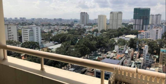 Cho thuê CHCC Hùng Vương Plaza 126 Hồng Bàng Phường 12 Quận 5