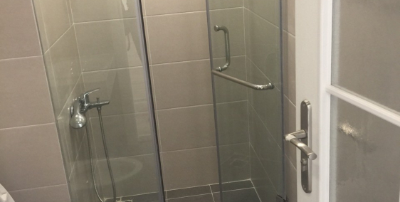 Cho thuê căn hộ chung cư cao cấp 360 Giải Phóng, 80m2 , 2 PN, giá 8 tr