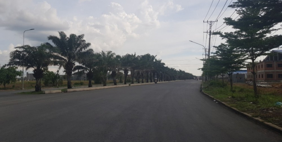 CẦN TIỀN LÀM VỐN KD NÊN BÁN GẤP LÔ ĐẤT THỔ CƯ 250M2/850TR, SHR, XDTD, GẦN BỆNH V