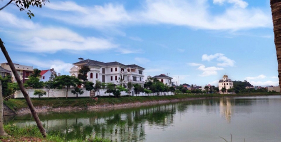  BÁN SUẤT NGOẠI GIAO NÓNG BỎNG TAY tại Thái Nguyên