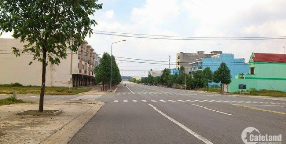 CẦN TIỀN KINH DOANH!!! BÁN GẤP 3 LÔ ĐẤT VÀ 24 P.TRỌ SHR GIÁ 980 TR - LH 0372.98.