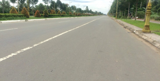 *** BÁN NỀN MẶT TIỀN VÕ VĂN KIỆT- DT: 200 m2 thổ cư đặc chỉ 18 triệu/ m2