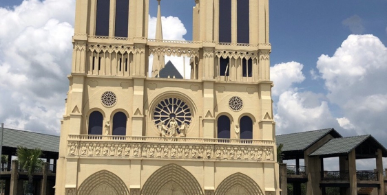 cần bán ngay các kỳ quan thế giới