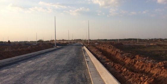 Cần sang lại lô đất mặt tiền ngay trung tâm Thành Phố Đồng Xoài, 200m2, shr