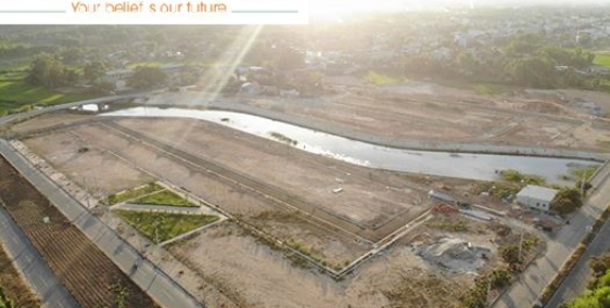 BÁN GẤP 2 LÔ ĐỐI DIỆN CÔNG VIÊN NƯỚC LỚN NHẤT THỊ XÃ ĐỨC PHỔ