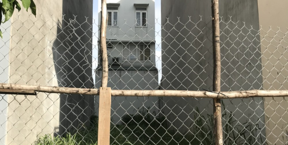 Cần tiền bán đất đường Ngô Quyền 100m2, có SH riêng, giá 690 triệu. LH Kim Thái