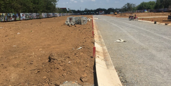 Bán đất Liền kề Chợ Đầu mối Hóc Môn gần BV Xuyên Á 500tr/80m2 SHR