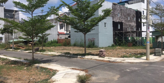 #CẦN VỐN KINH DOANH BÁN 3 MIẾNG ĐẤT ĐƯỜNG PHAN VĂN ĐỐI,SHR