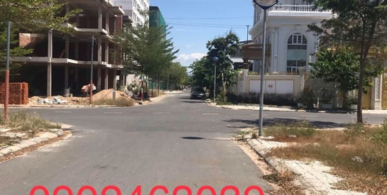 Cần bán lô đất biệt thự trong KĐT HUD Phước Long, hướng ĐN, xây dựng tự do, ngan