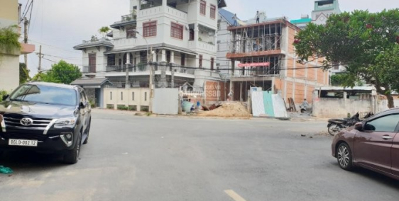 Nền biệt thự Nguyễn Văn Hưởng. Thảo Điền.CN : 152m2. Giá : 25 tỷ