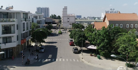 Nằm ngay mặt tiền đường 60m nhà nước ngay quận Bình Tân