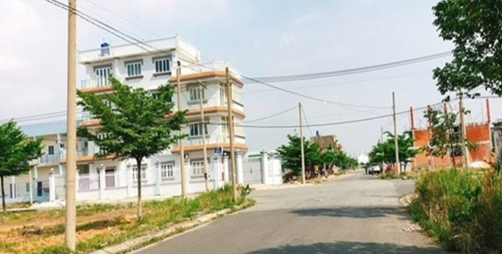 NGÀY 04/08/20129 NH QUỐC TẾ VIB LIÊN KẾT HT PHÁT MÃI 38 NỀN ĐẤT LK TÊN LỬA