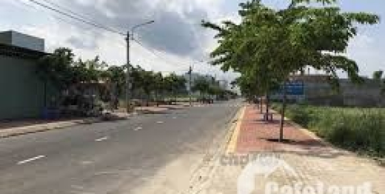 Bán lô đất đường Nguyễn Hữu Tiến, P.Tây Thạnh, Q.Tân Phú, SHR, XDTD