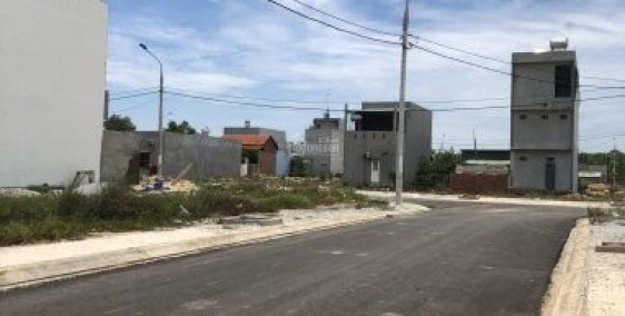 Chính chủ cần bán 2 lô đất đối diện công viên ngay Tp. Tam Kỳ 183m2.