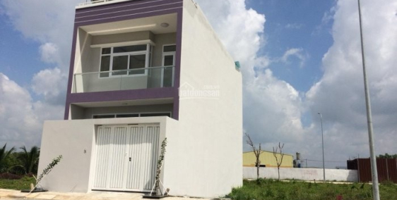 ĐẤT CHÍNH CHỦ MẶT TIỀN DT 743 CẦN BÁN GẤP