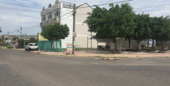 Bán đất gần cây xăng 75, dân cư đông đúc, SHR 100%, 749tr/ nền. LH: 0934609090