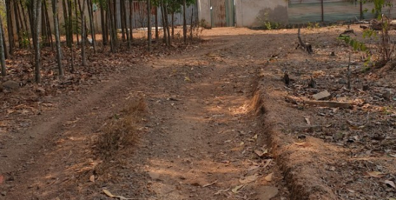 2235.6m2 đất trống trong đó có 100m2 thổ cư, giá 2.2 tỷ tại thị trấn Vĩnh An, ĐN